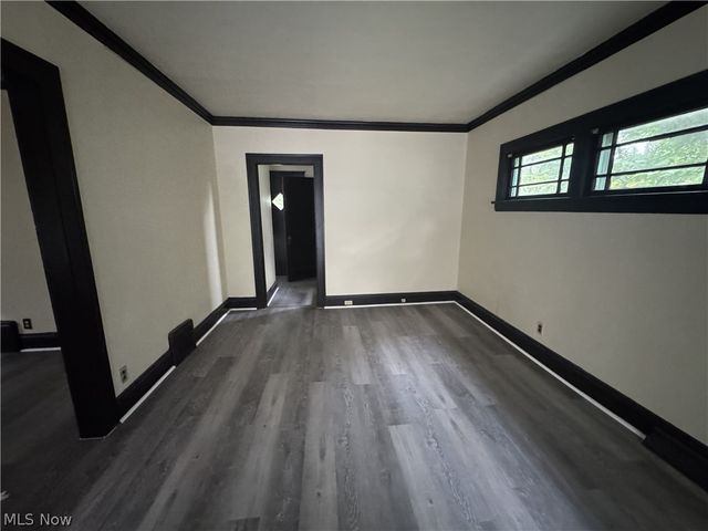 905 E 143rd Street, Cleveland, OH 44110