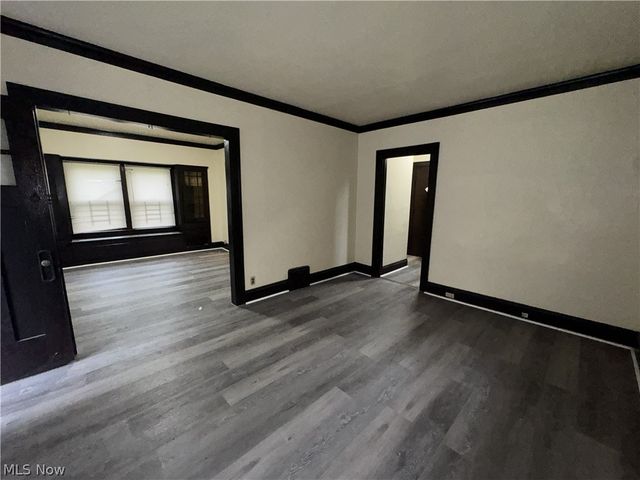 905 E 143rd Street, Cleveland, OH 44110