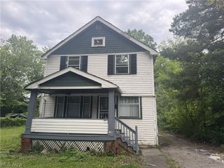 905 E 143rd Street, Cleveland, OH 44110