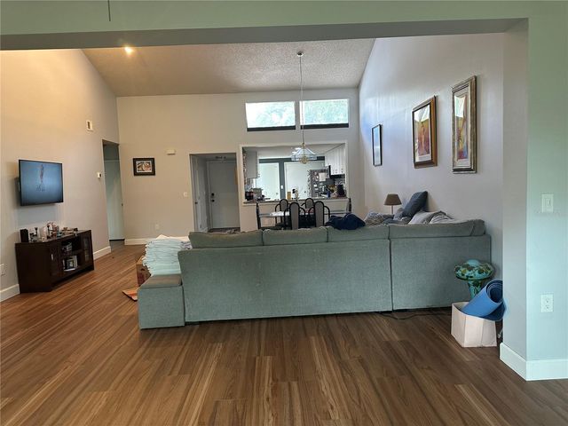 435 MEADOWOOD BOULEVARD, Fern Park, FL 32730