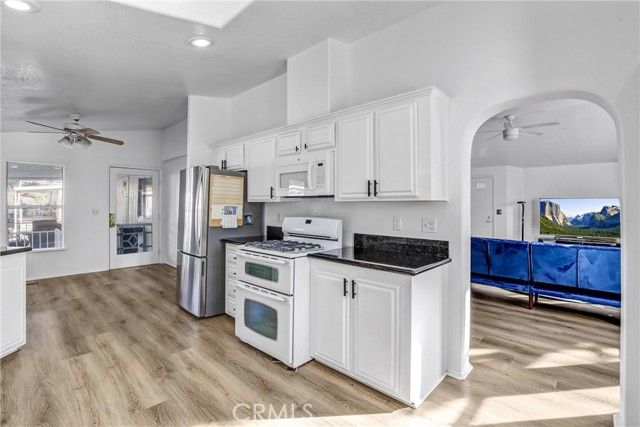 24001 Muirlands Boulevard 31, Lake Forest (el Toro), CA 92630