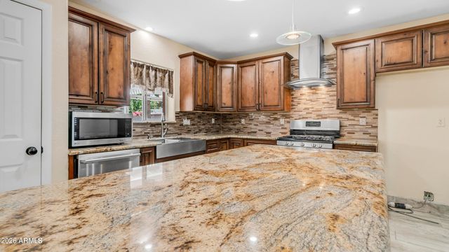 1001 W NORTHERN Avenue, Phoenix, AZ 85021