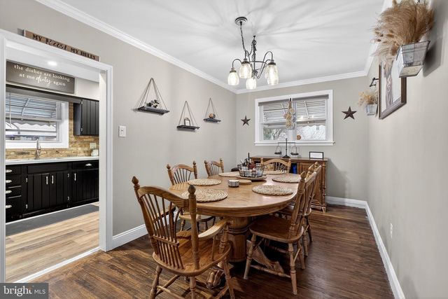 210 BEECHWOOD RD, Brookhaven, PA 19015