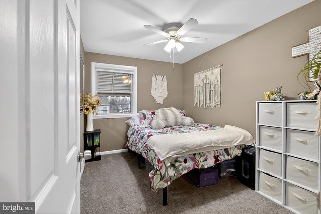 210 BEECHWOOD RD, Brookhaven, PA 19015