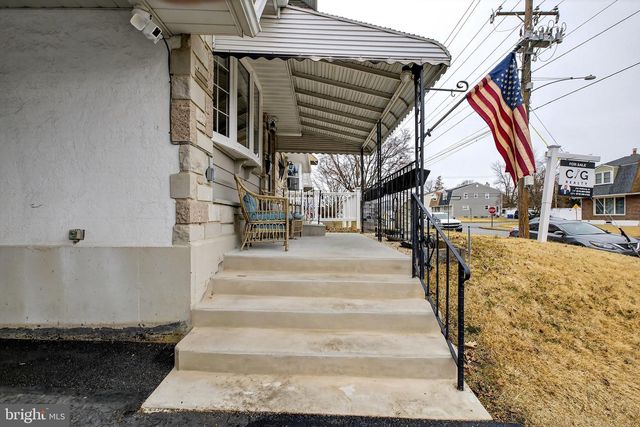 210 BEECHWOOD RD, Brookhaven, PA 19015