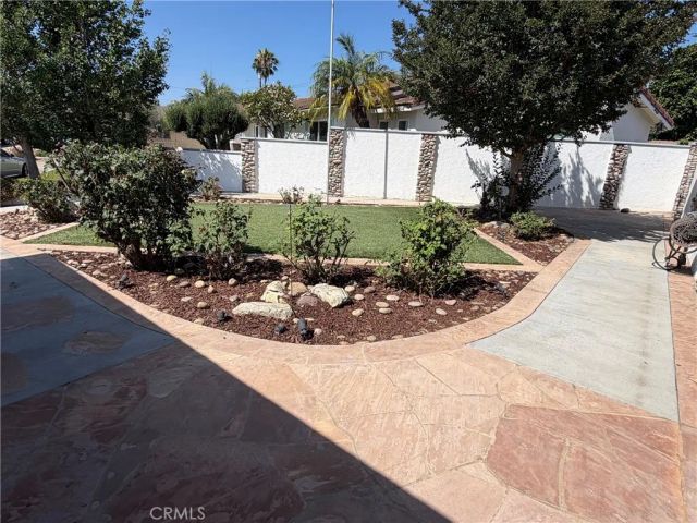 407 N Clinton, Orange, CA 92867