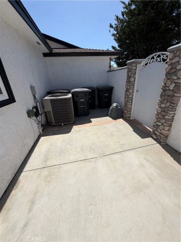 407 N Clinton, Orange, CA 92867