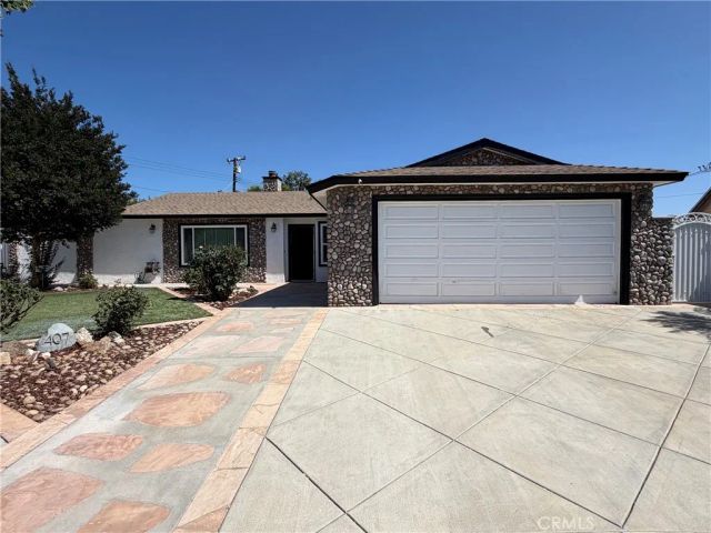 407 N Clinton, Orange, CA 92867