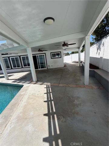 407 N Clinton, Orange, CA 92867