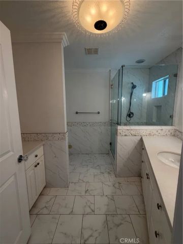 407 N Clinton, Orange, CA 92867