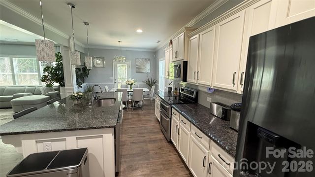 332 Wyndham Forest Circle, Midland, NC 28107