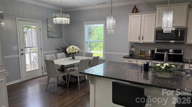 332 Wyndham Forest Circle, Midland, NC 28107