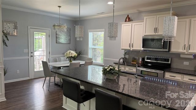 332 Wyndham Forest Circle, Midland, NC 28107