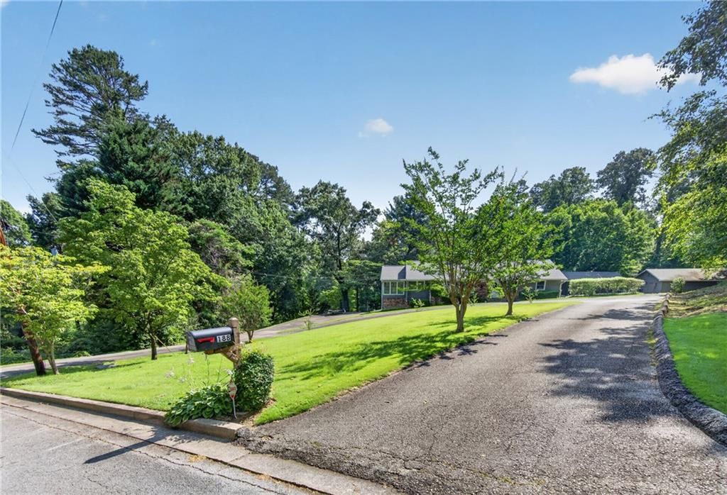 188 Hillendale Drive, Toccoa, GA 30577