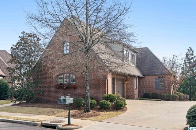 2230 OVERLOOK CREST, Vestavia Hills, AL 35226
