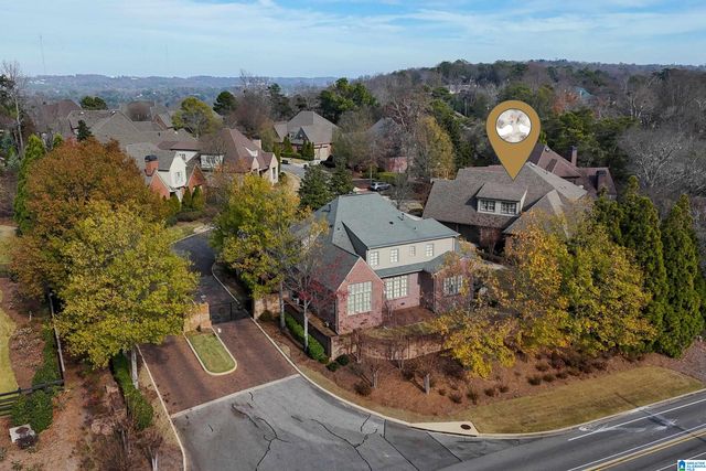 2230 OVERLOOK CREST, Vestavia Hills, AL 35226