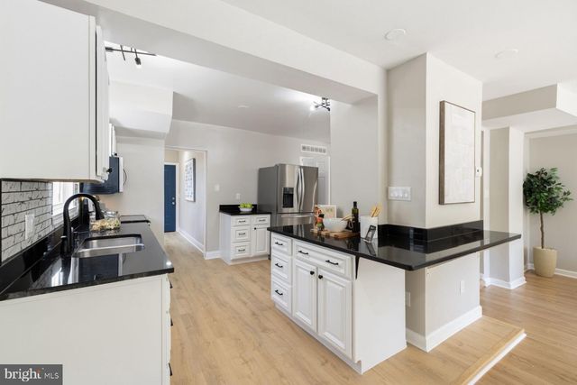 4037 22ND ST NE, Washington, DC 20018