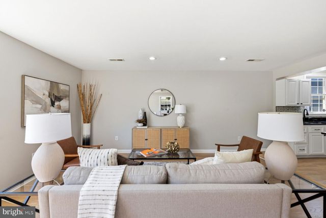 4037 22ND ST NE, Washington, DC 20018