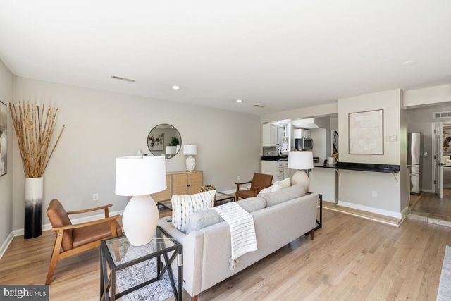 4037 22ND ST NE, Washington, DC 20018