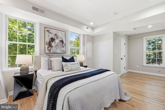 4037 22ND ST NE, Washington, DC 20018