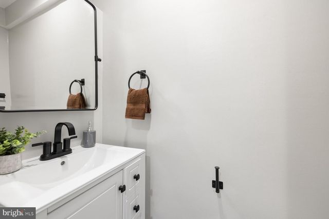 4037 22ND ST NE, Washington, DC 20018