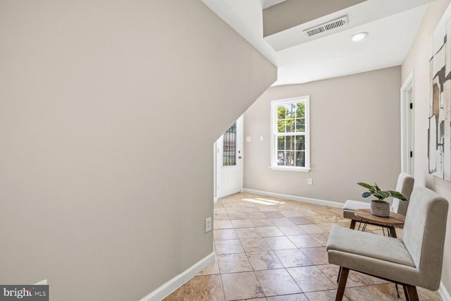 4037 22ND ST NE, Washington, DC 20018