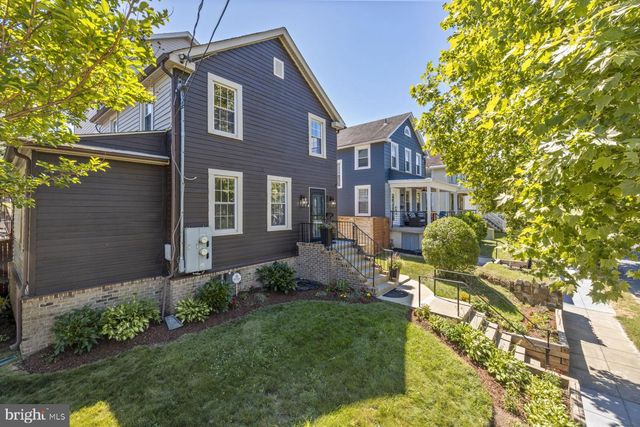 4037 22ND ST NE, Washington, DC 20018