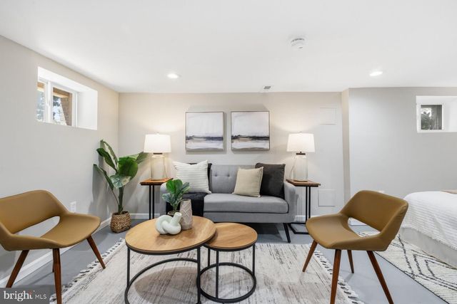 4037 22ND ST NE, Washington, DC 20018