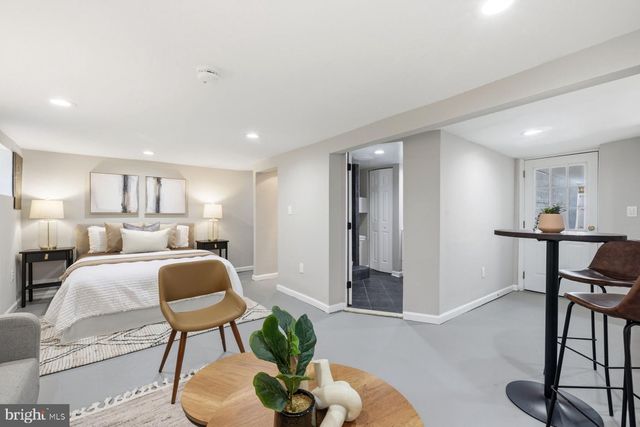 4037 22ND ST NE, Washington, DC 20018
