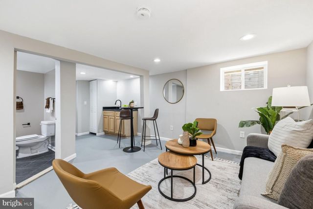 4037 22ND ST NE, Washington, DC 20018