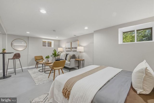 4037 22ND ST NE, Washington, DC 20018