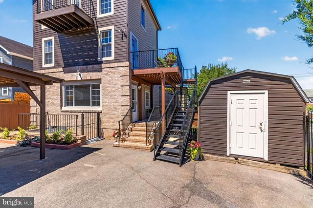 4037 22ND ST NE, Washington, DC 20018