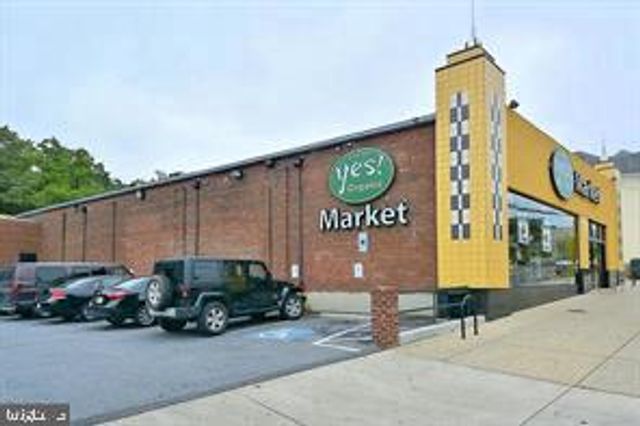 4037 22ND ST NE, Washington, DC 20018