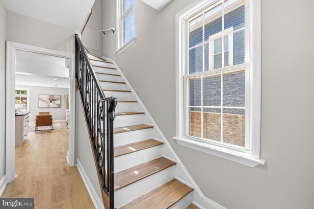 4037 22ND ST NE, Washington, DC 20018