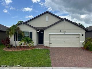 740 Acadia Court SE, Palm Bay, FL 32909