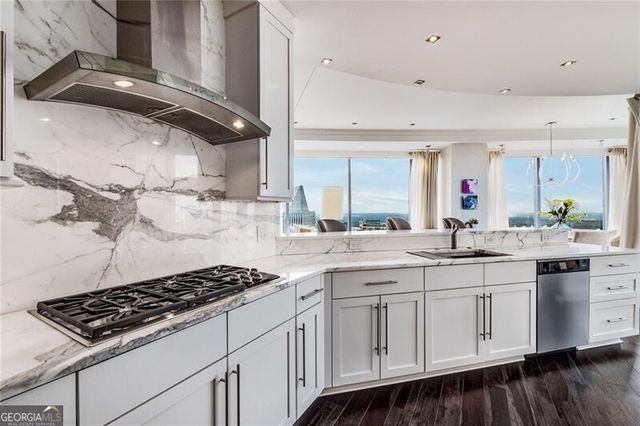3344 Peachtree Road NE 3301, Atlanta, GA 30326