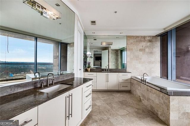 3344 Peachtree Road NE 3301, Atlanta, GA 30326