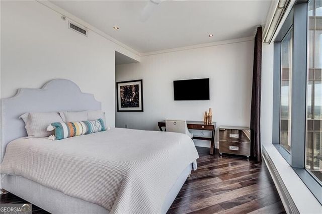 3344 Peachtree Road NE 3301, Atlanta, GA 30326