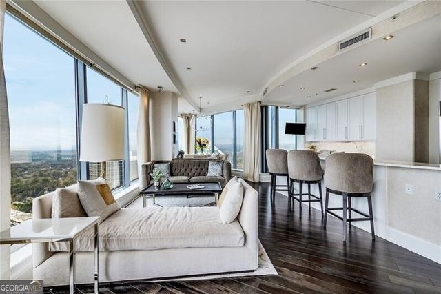 3344 Peachtree Road NE 3301, Atlanta, GA 30326
