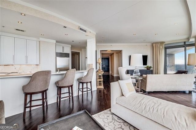 3344 Peachtree Road NE 3301, Atlanta, GA 30326