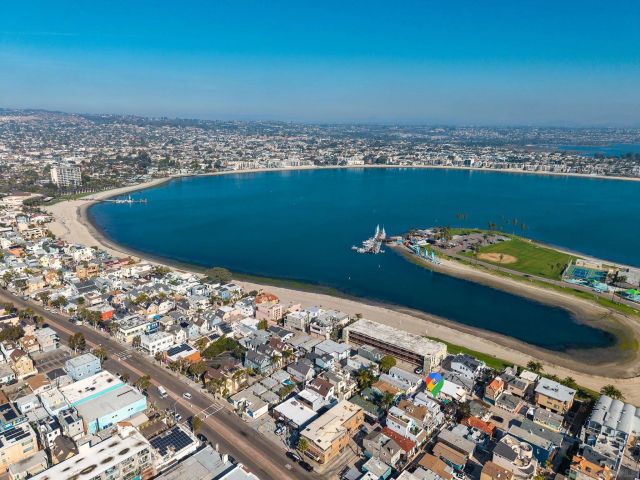 830-832 Pismo Ct, San Diego, CA 92109