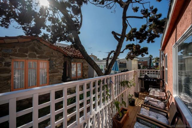 830-832 Pismo Ct, San Diego, CA 92109