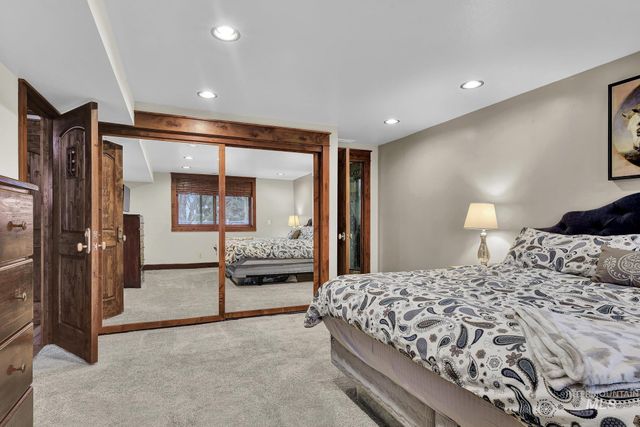 457 E Beacon Light Rd, Eagle, ID 83616