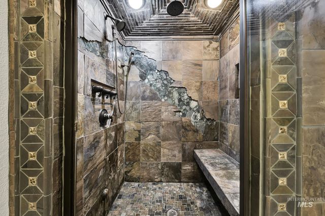 457 E Beacon Light Rd, Eagle, ID 83616