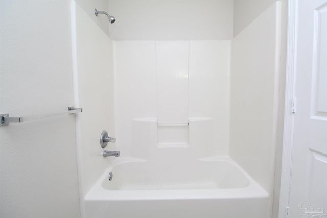 3740 Frontera Cir, Pensacola, FL 32505