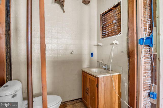 17 PENN ST, Biglerville, PA 17307