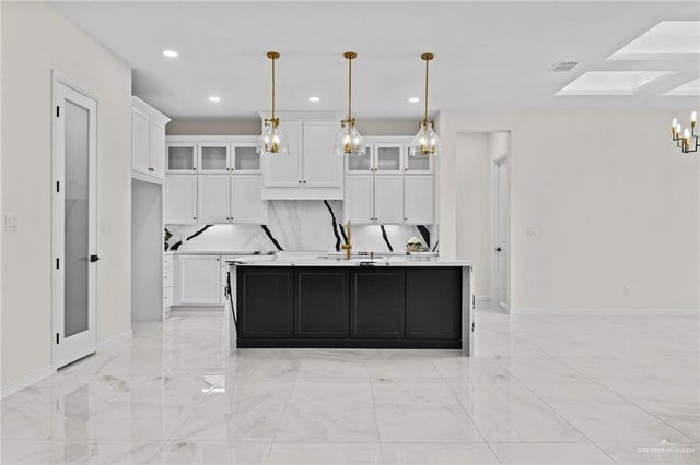 13908 N 35th Street, Mcallen, TX 78504