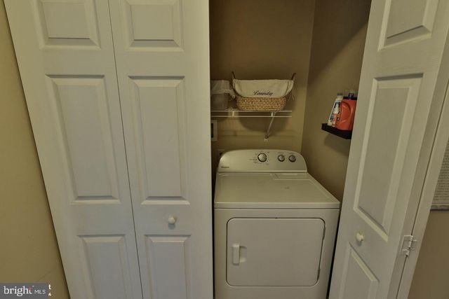 1500 WINDMILL LN, Breinigsville, PA 18031