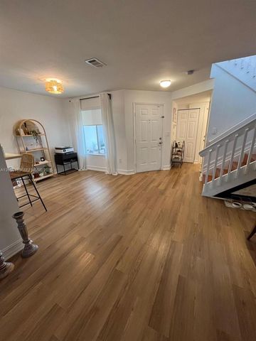 7451 SW 163rd Ct, Miami, FL 33193