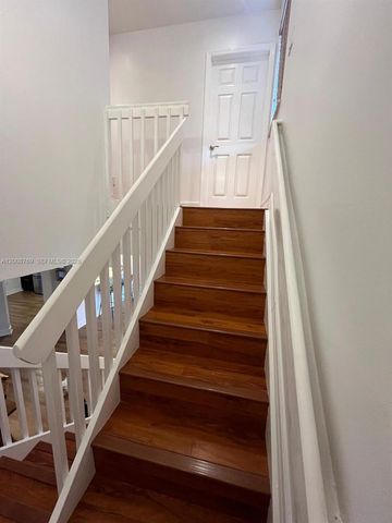 7451 SW 163rd Ct, Miami, FL 33193